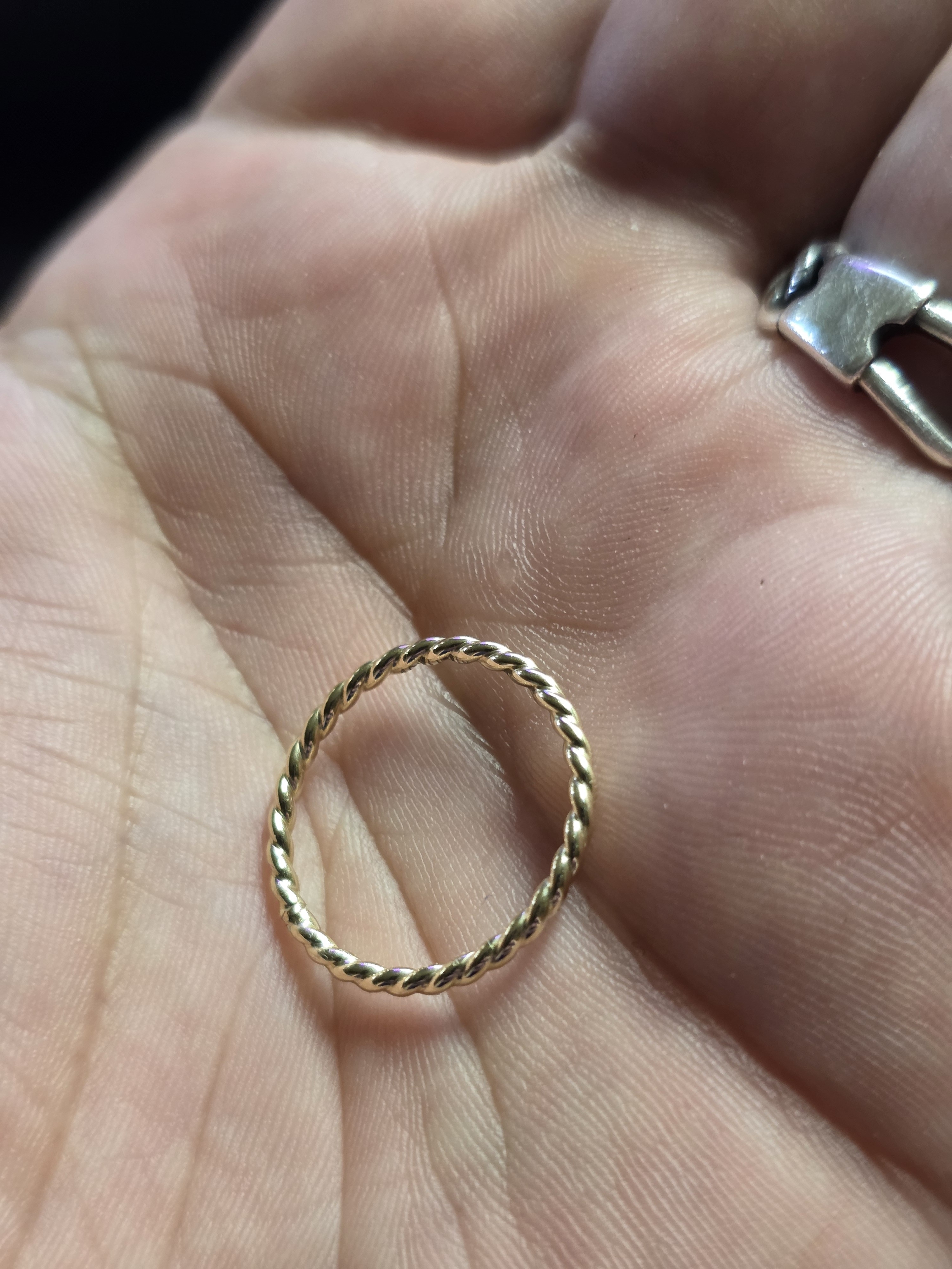 10k Gold Rope Twisted Band Ring